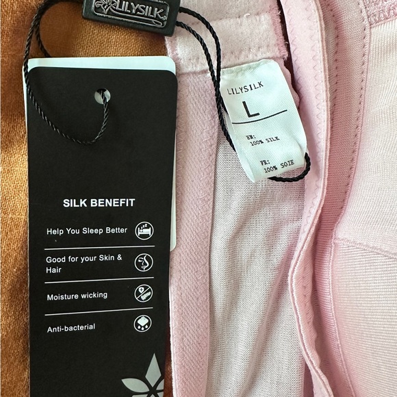 NWT LilySilk Lightweight Knitted Silk Wireless Bra Pink Comfort Bra - Picture 5 of 5